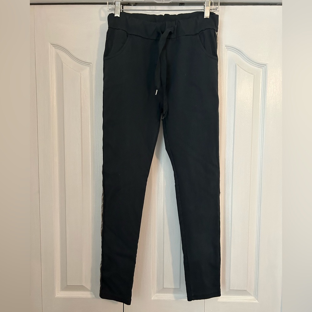 NWT - Malika Stripe Pant